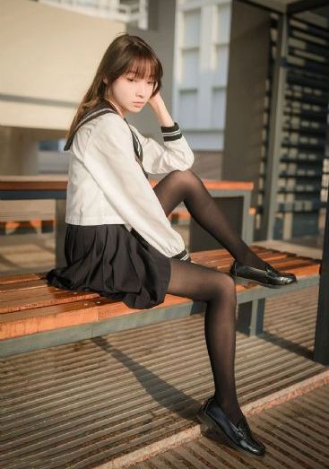 日韩三级理伦_免费高清日本成人在线