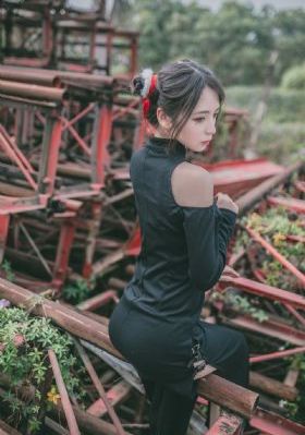欧美劲歌中英字幕_BD国语全集在线观看